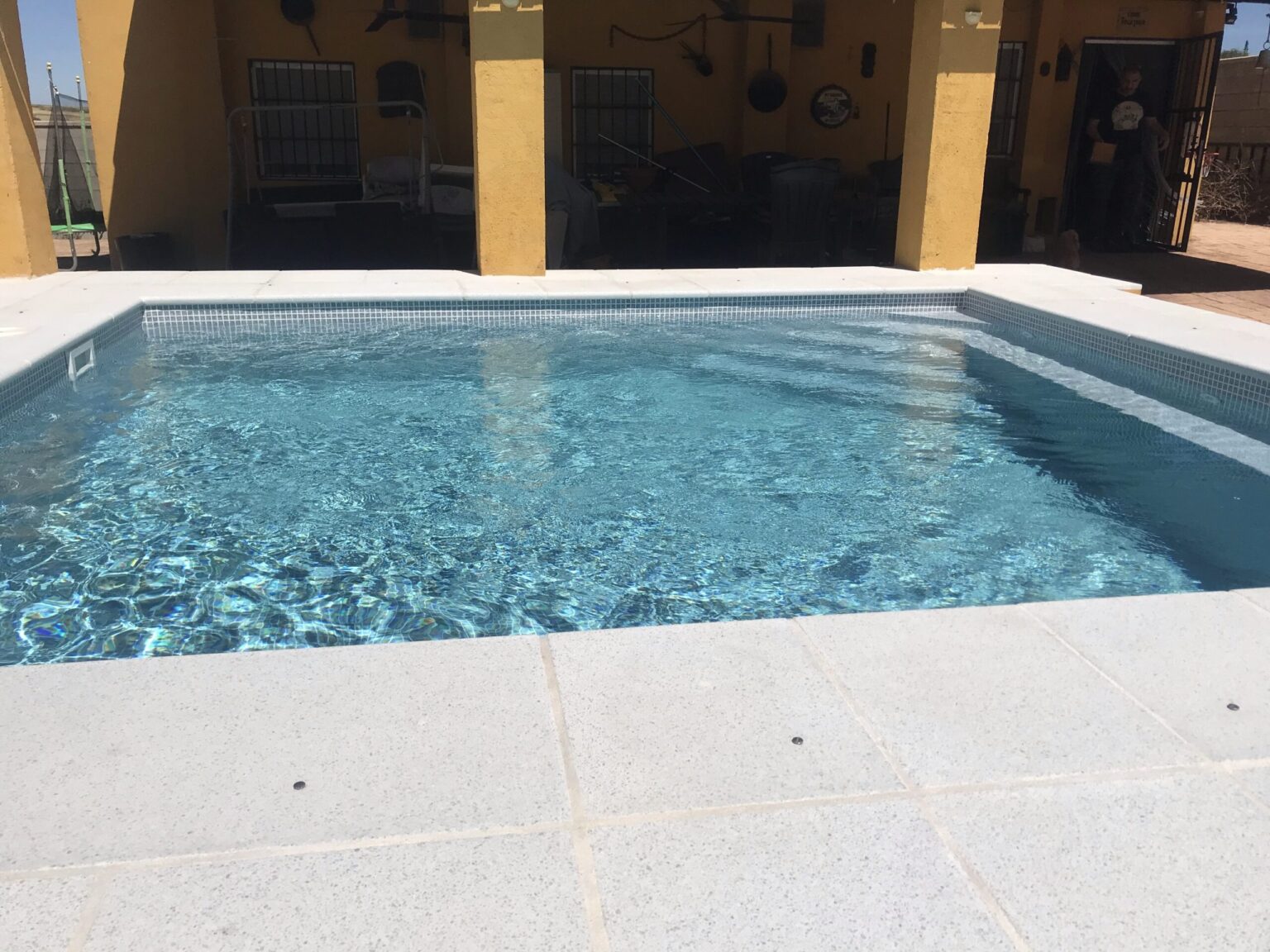 Empresa de rehabilitación de piscinas en Valencia Cameros Servicios y Mantenimiento
